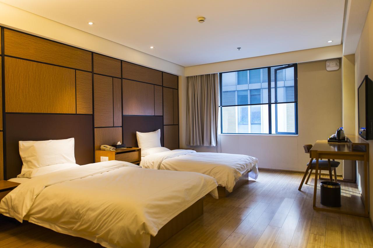 Ji Hotel Shanghai Kangqiao Xiupu Road Exterior photo