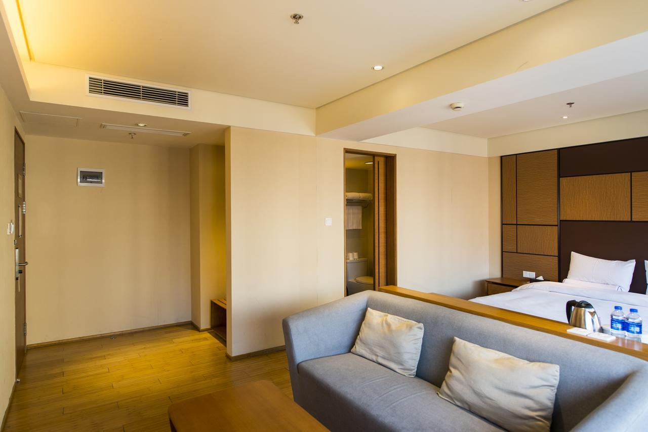 Ji Hotel Shanghai Kangqiao Xiupu Road Exterior photo