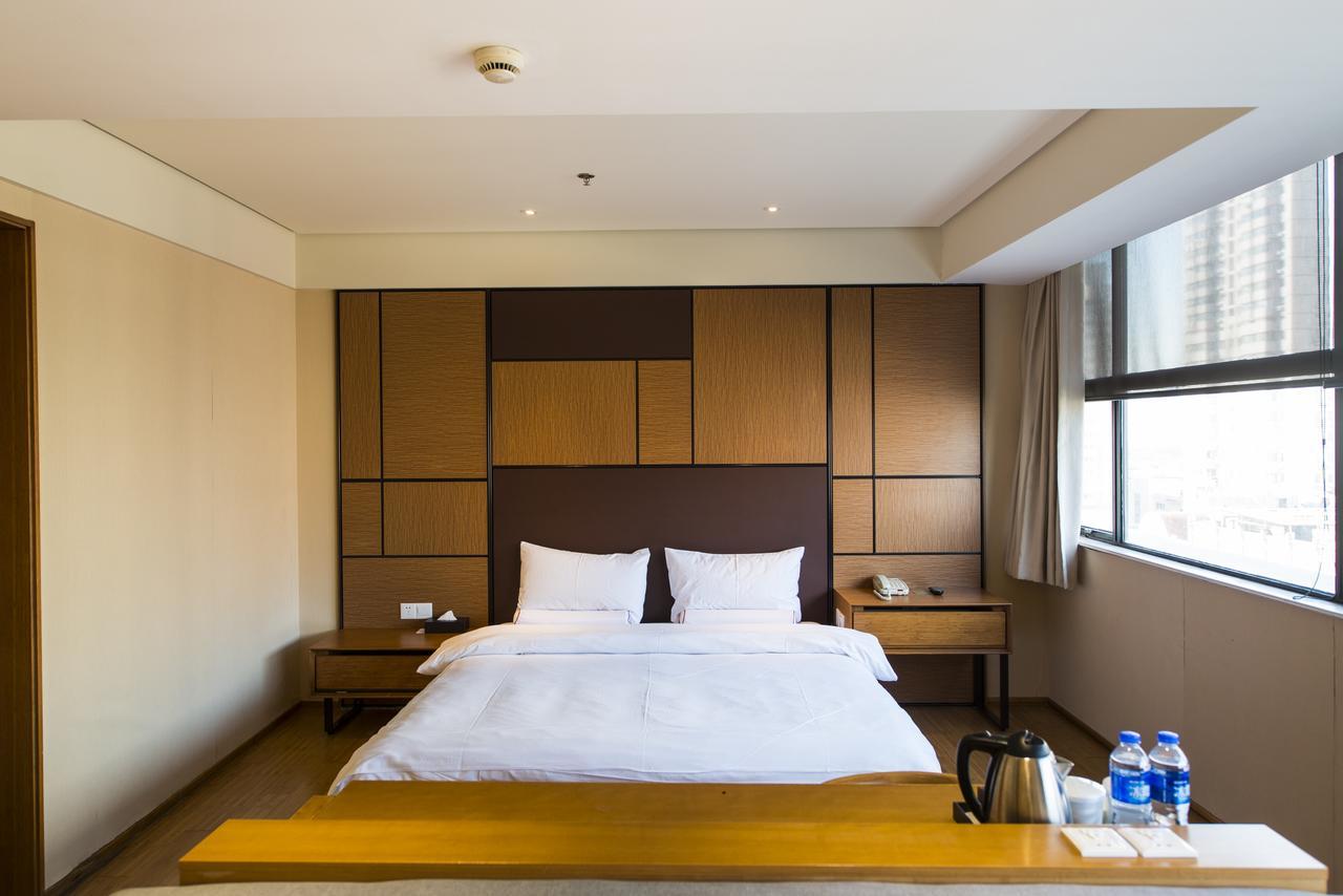 Ji Hotel Shanghai Kangqiao Xiupu Road Exterior photo